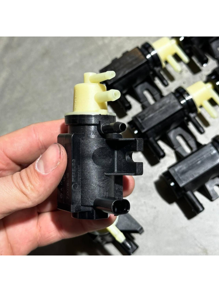 Клапан вакумний управління турбіни OM651W906-907