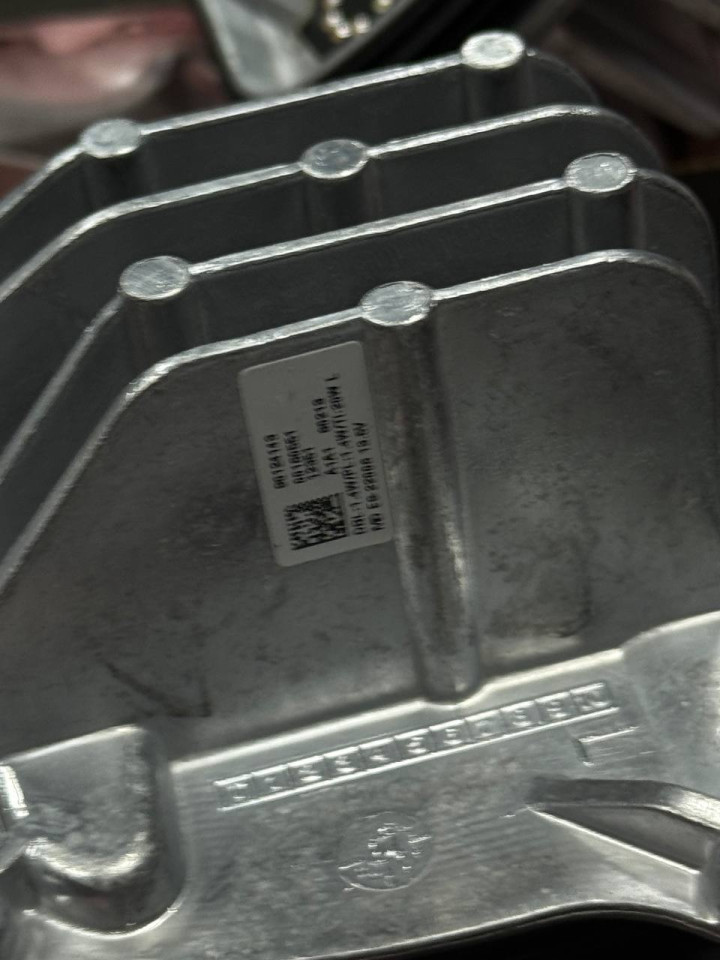 Блок керування LED  фарою поворот малий A910825050064 ЛІВИЙ