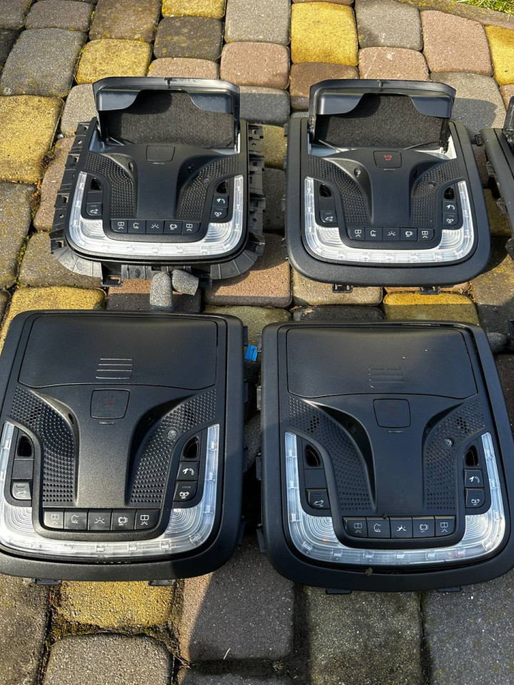 LED Плафон салону в кабіну водія W907 W910 під окуляри