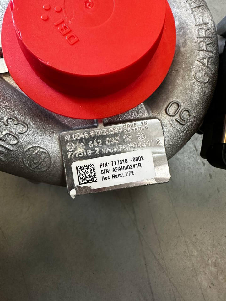 Турбина Sprinter W906-W907 319-519 CDI MERCEDES BENZ A6420908580 A6420901100