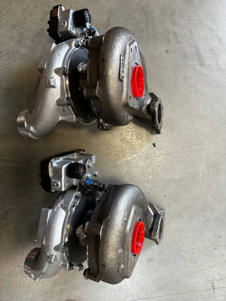 Турбина Sprinter W906-W907 319-519 CDI MERCEDES BENZ A6420908580 A6420901100