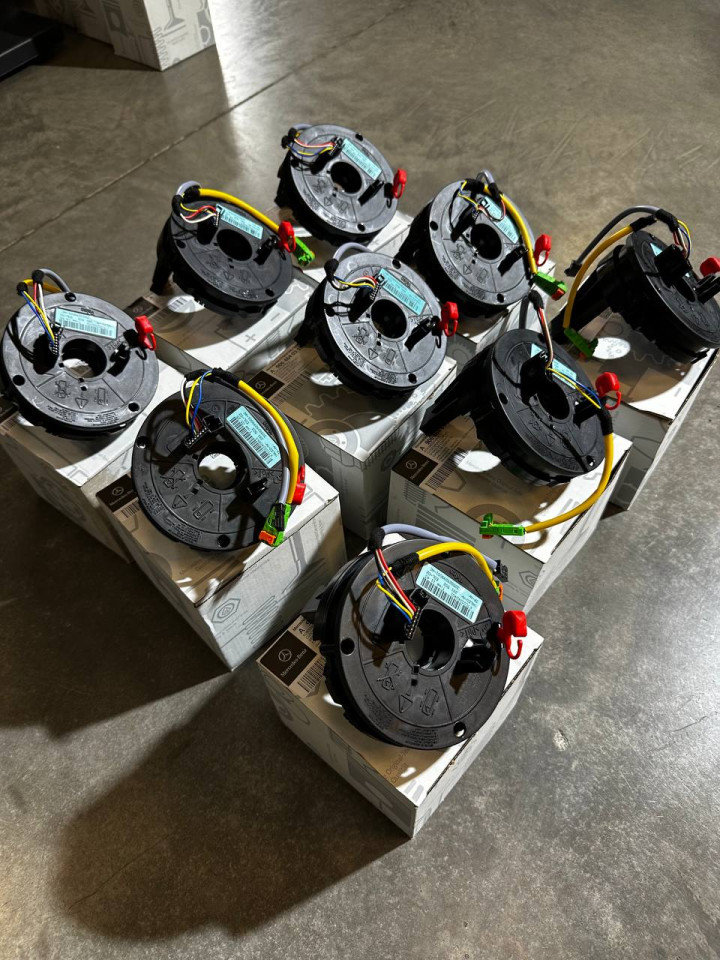 Датчик угла поворота руля, підрульовий шлейф MERCEDES BENZ A9064640318