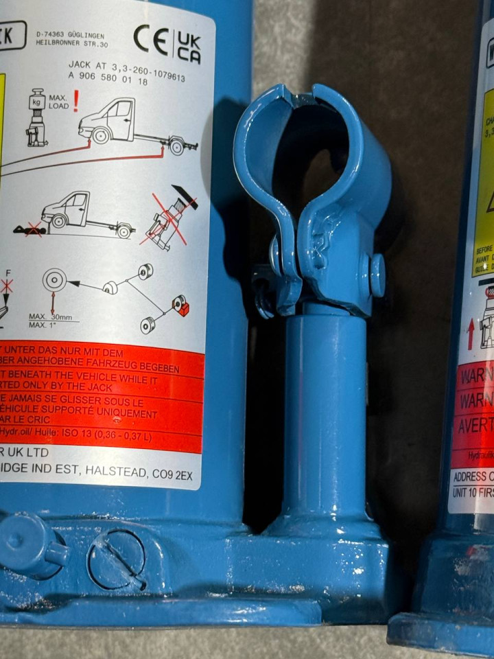 Домкрат підсилений Sprinter 3.3T ORIGINAL