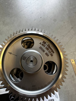  Насос масляний MB Sprinter 2.2CDI OM651  A6511801500