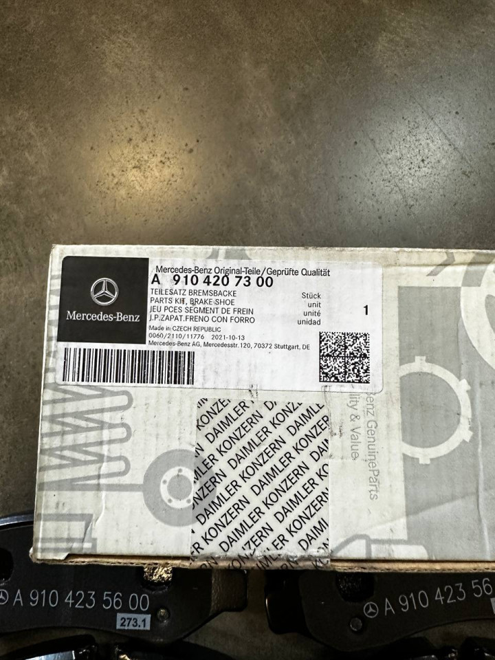 Колодки гальмівні (задні) MB Sprinter (W907/W910) ОДНОКАТКОВИЙ 