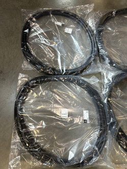 Ущільнювач бокових зсувних дверей по колу W906 -W907