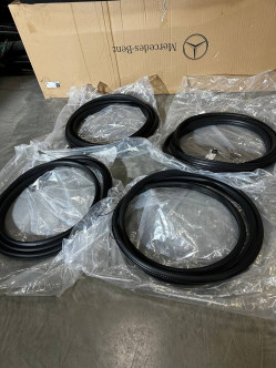 Ущільнювач задніх розпашних дверей по колу W906-907