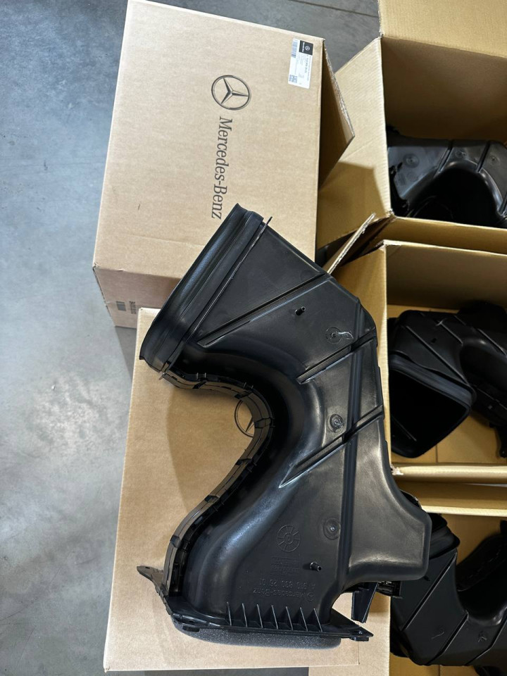 Корпус фільтра салона пічки W907-W910 A9108302601