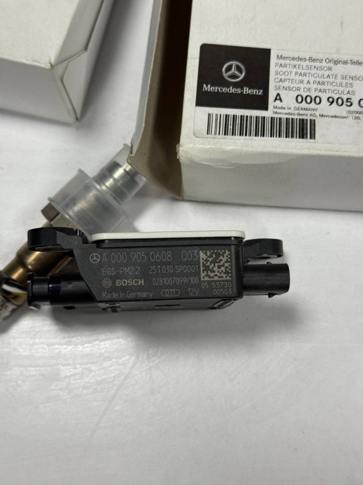 Датчик сажи/оксидів азоту (NOx) Sprinter W906-910/Vito W447 OM622/OM642/OM651/OM654