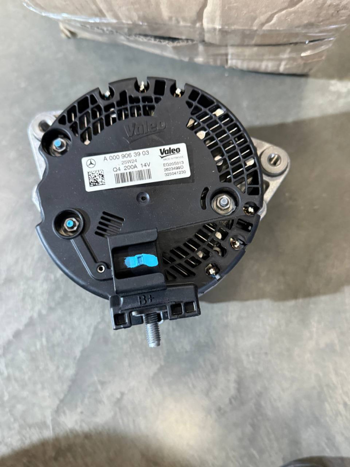 Генератор OM654 Sprinter W907-910 