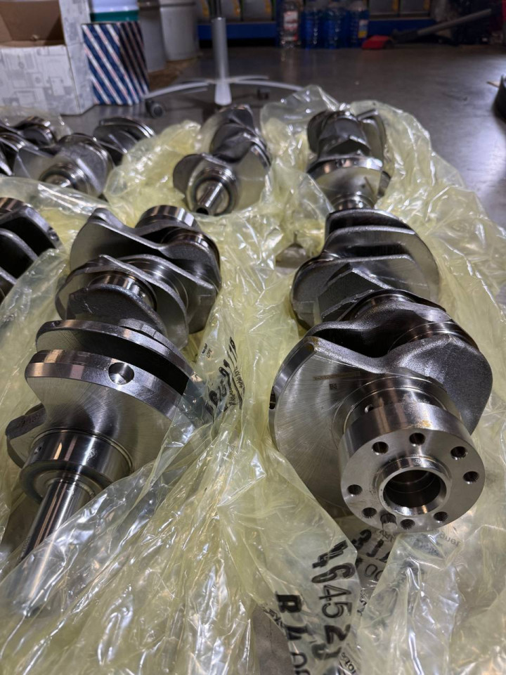 Колінчастий вал двигуна OM642 Sprinter W906-907