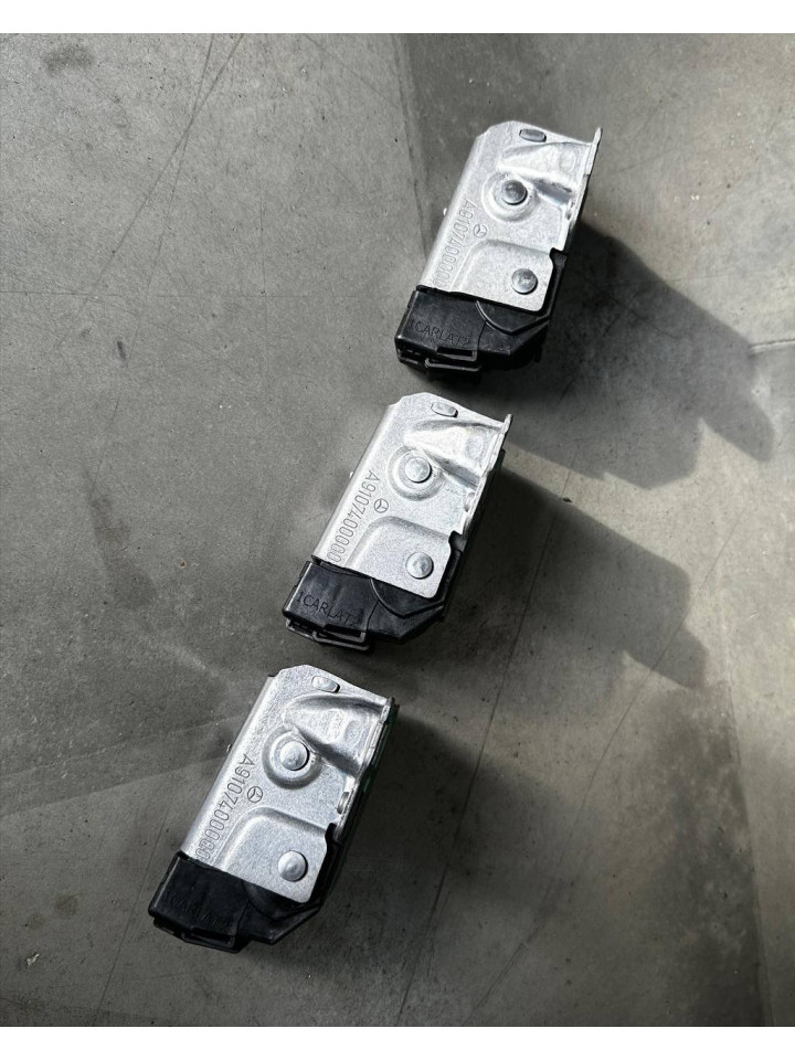 Замок верхній задніх правих дверей Sprinter W907-910