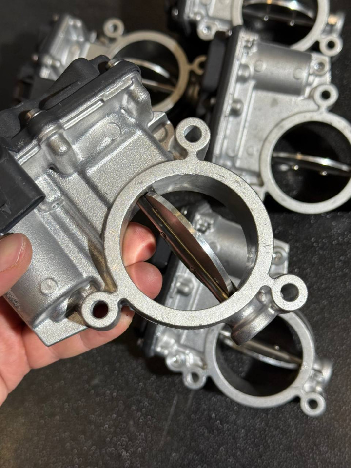 Дроссельная заслонка Sprinter W907 OM654