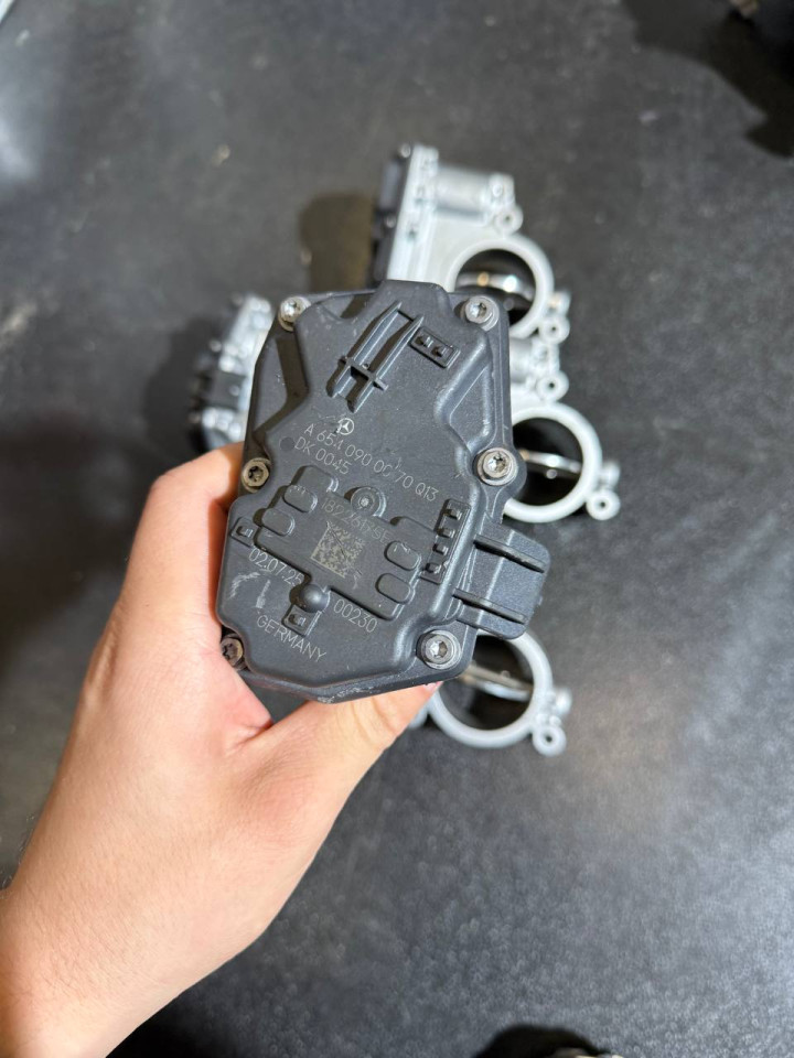 Дроссельная заслонка Sprinter W907 OM654