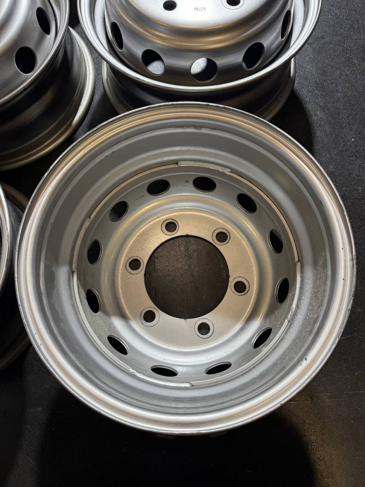 Диск сталевий колісний диск 16" IVECO TWIN ET6J