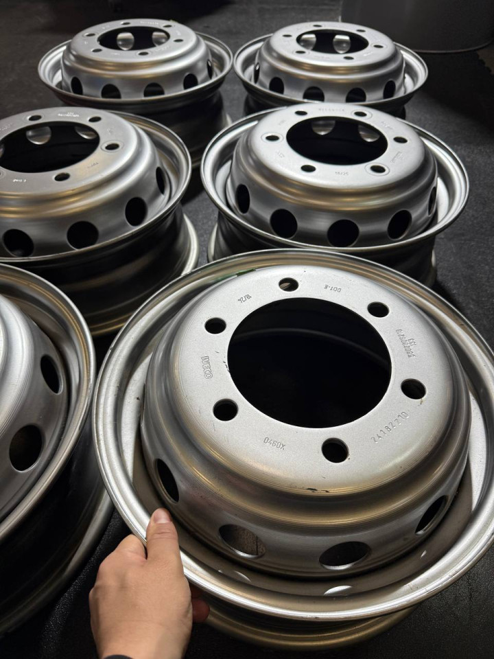 Диск сталевий колісний диск 16" IVECO TWIN ET6J