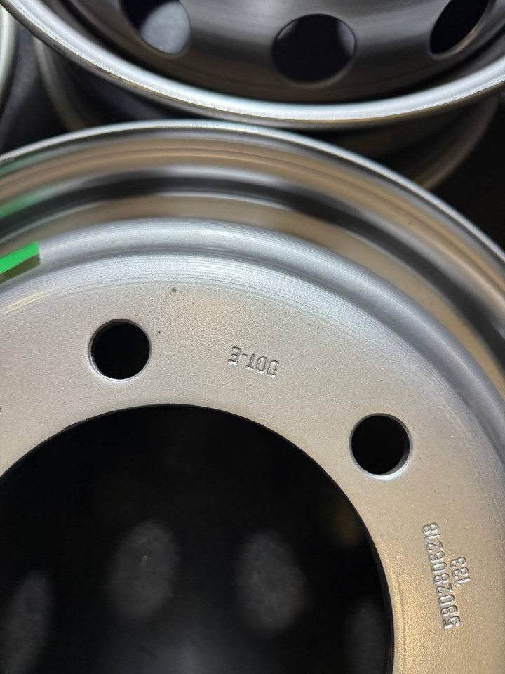 Диск сталевий колісний диск 16" IVECO TWIN ET6J