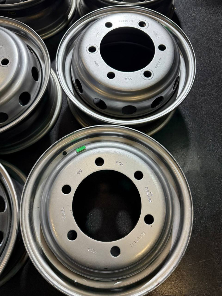 Диск сталевий колісний диск 16" IVECO TWIN ET6J