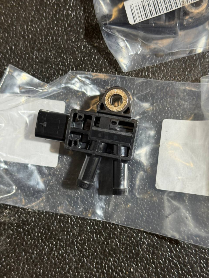 Датчик тиску вихлопних газів Sprinter W906-907-910/Vito W447