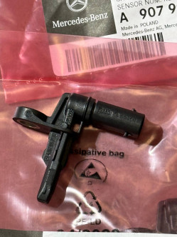 Датчик ABS передній Sprinter W907-910
