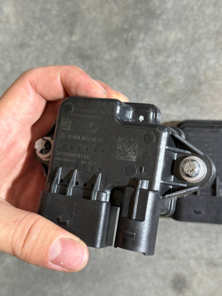 Реле свічок розжарювання Sprinter W907-910/Vito W447 OM654