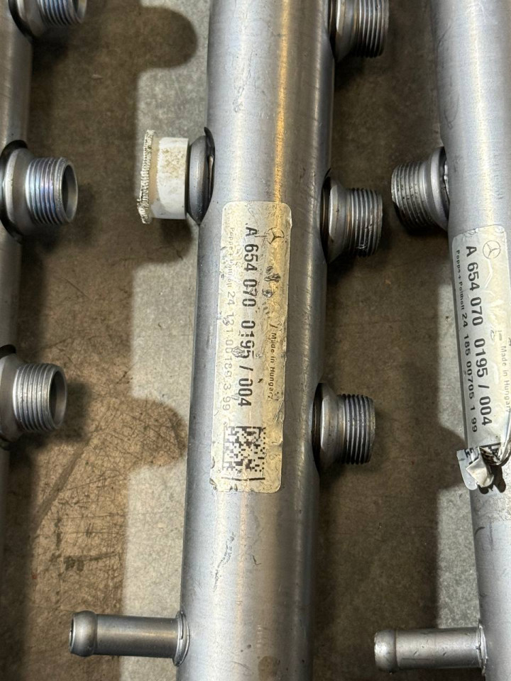 Рейка/рампа паливна Sprinter W907-910 OM654 