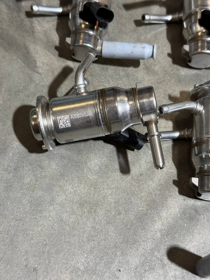 Форсунка AdBlue двигуна OM654 Sprinter W907-910