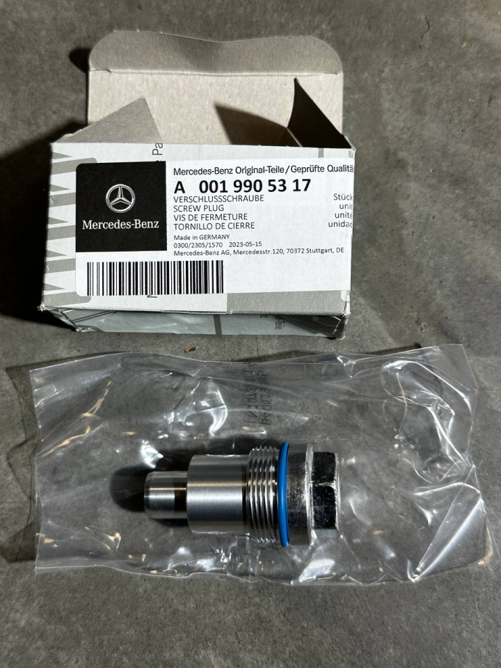 Пробка,заглушка клапана тиску оливи OM651 Sprinter W906-907-910 / Vito W639-447