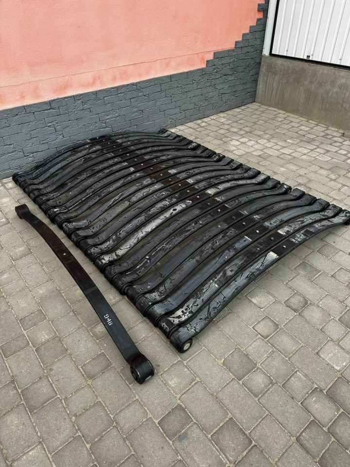 Підсилена корінна ресора 25 мм Sprinter W906-907