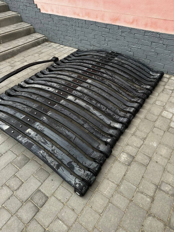 Підсилена корінна ресора 25 мм Sprinter W906-907