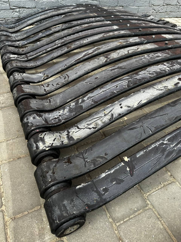 Підсилена корінна ресора 25 мм Sprinter W906-907