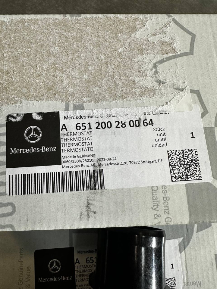 Термостат системи охолодження MB Sprinter OM651 09- OM651 A651200280064