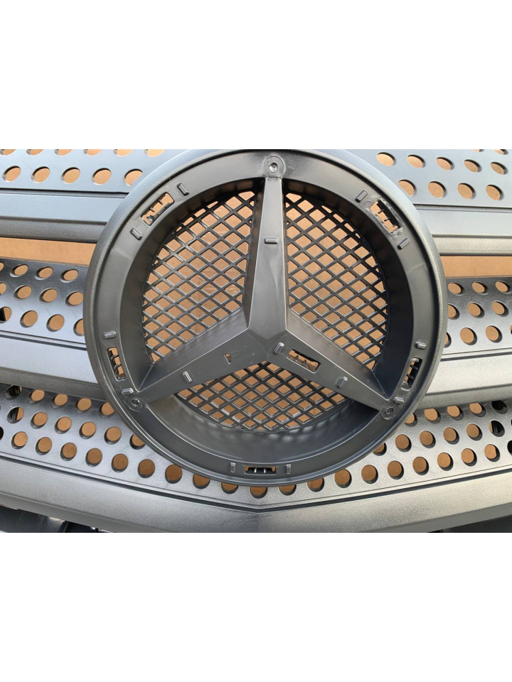 Решітка радіатора рестайлінг Sprinter W906 14-18 Гриль