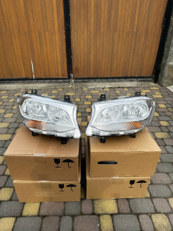 Фара ліва Sprinter W907-910 