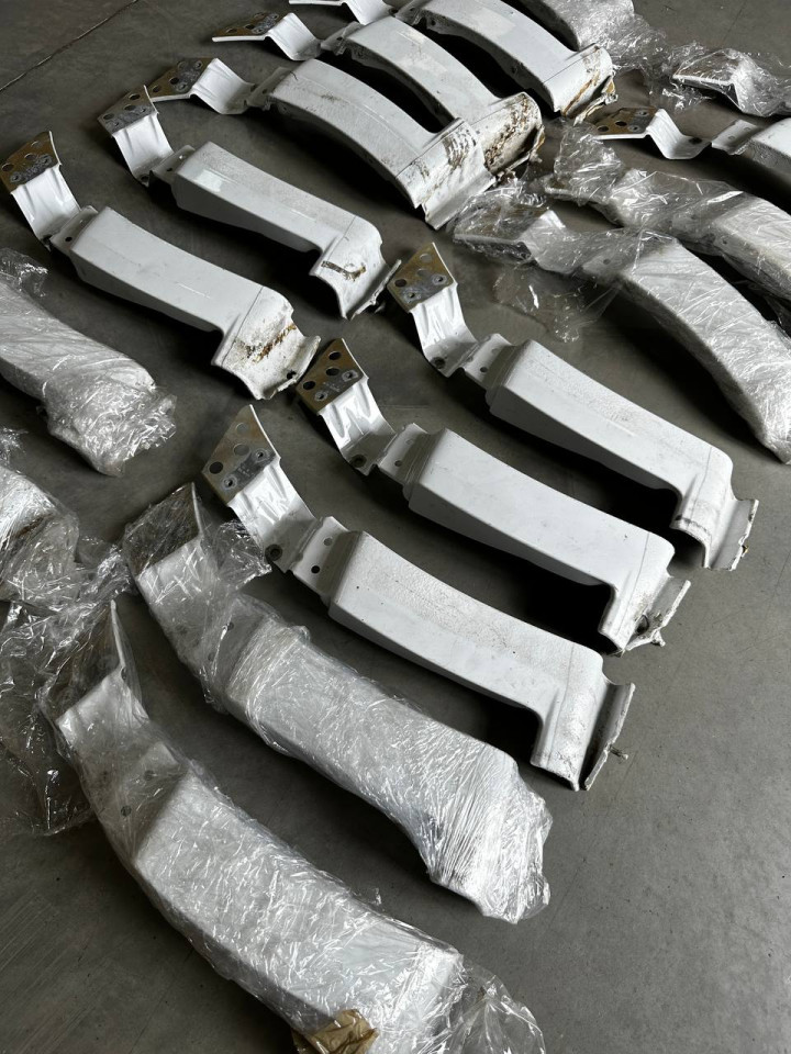 Низ крила права сторона Sprinter W907-910