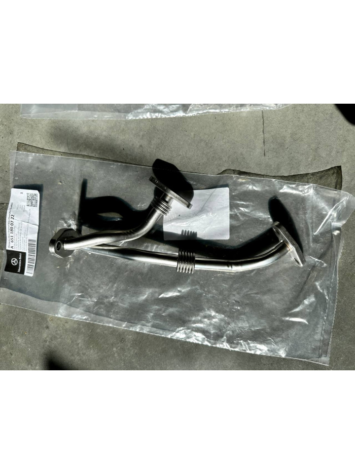 Трубка зливу масла з турбіни ОМ651 Sprinter W906-907