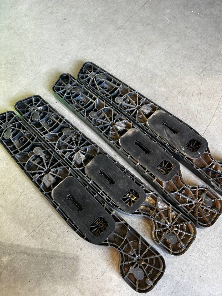 Плата заднього стопа Sprinter W907-910