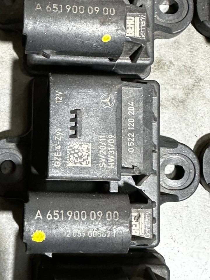 Реле свічок накалу OM651 Sprinter W906 W907 Vito W639 W447 A6519000900