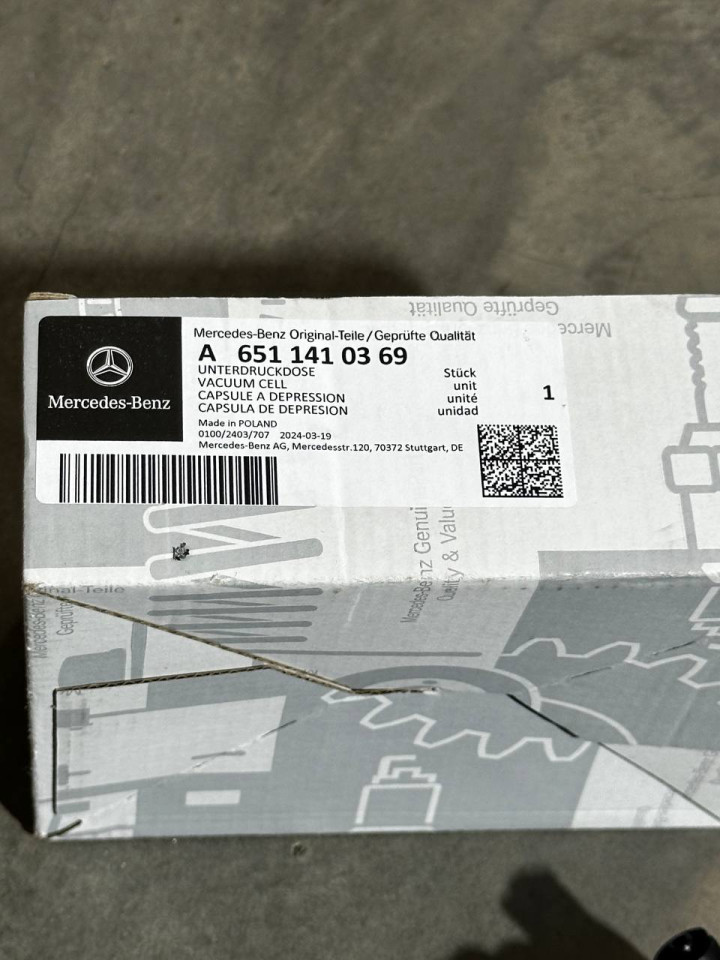 Клапан/актуатор приводу заслінки EGR Sprinter W906-907/W639-447  A6511410369