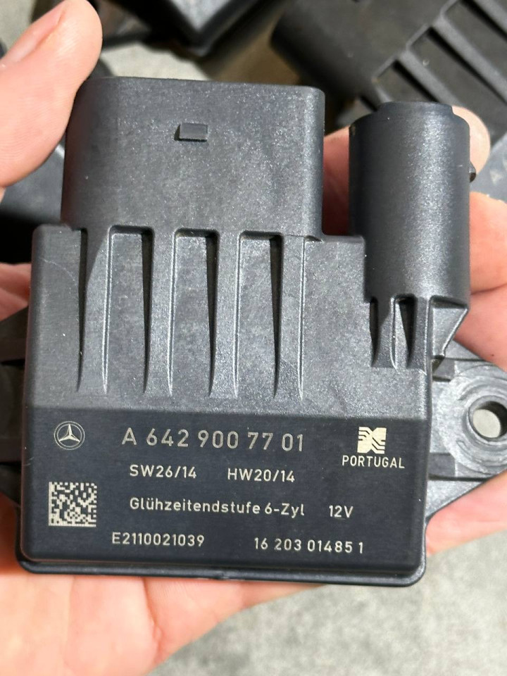Реле свічок накалу OM642 Sprinter W906-W907,Vito W639, E-Class, S-Class  A6429007701