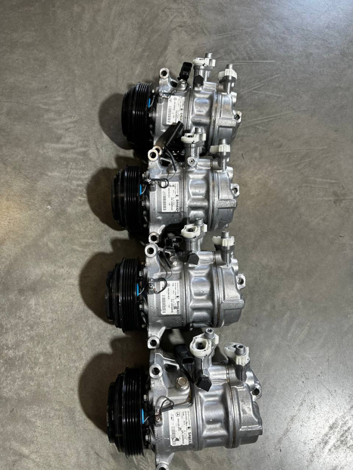 Компресор кондиціонера Mercedes E-Class W213 / C-Class W205 / CLS C257 / C238 OM654 2.0 5PK A0008304500