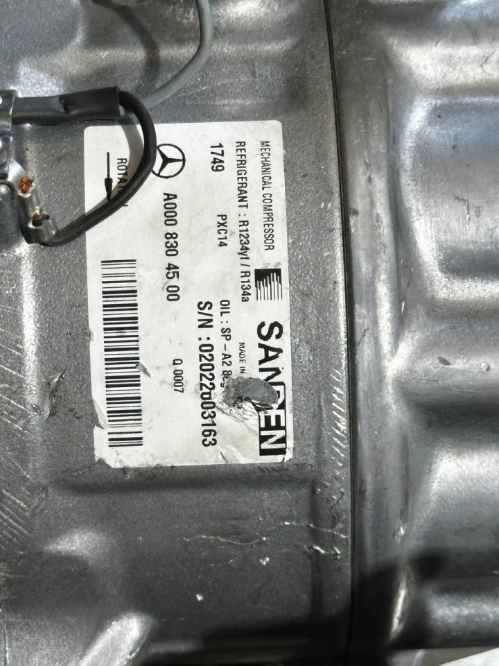 Компресор кондиціонера Mercedes E-Class W213 / C-Class W205 / CLS C257 / C238 OM654 2.0 5PK A0008304500