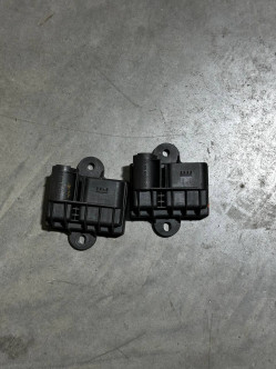 Реле свічок накалу OM651 Sprinter W906-907/Vito W639-447/ E-Class/ S-Class A6519002203
