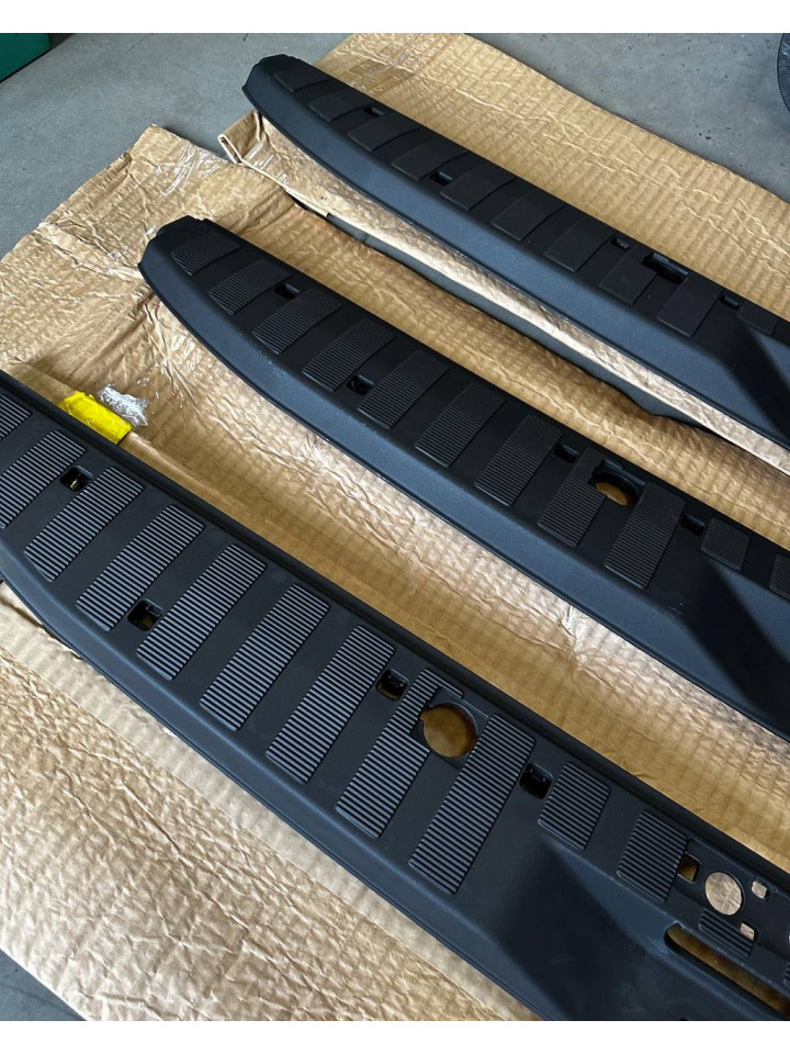 Накладка внутрішня заднього вантажного відсіку Sprinter W906\ Crafter