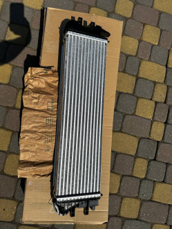 Радіатор інтеркулера OM651  Sprinter W907 -W910