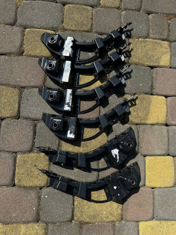 Кріплення крила-бампер Sprinter W907-910,A9108850400 - ліва,A9108850500 - права