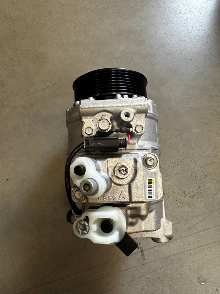 Компресор кондиціонера Sprinter 906/Vito W639 3.0 642 