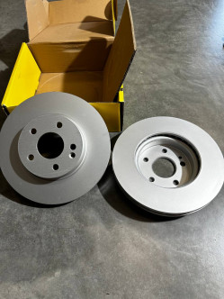 Диск Textar гальмівний передній Vito W639/447 93123403