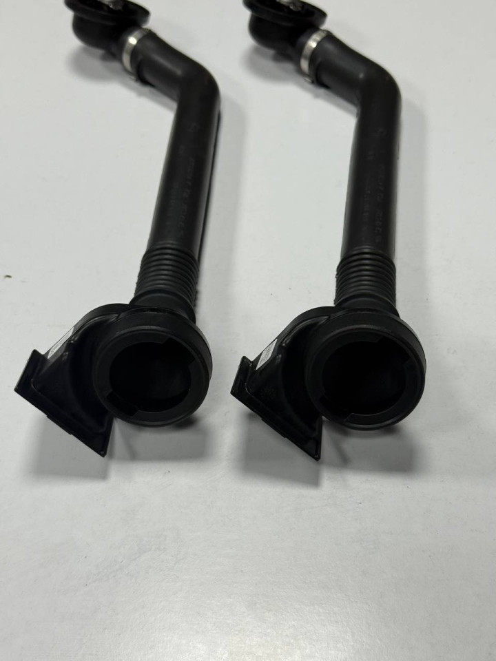 Горловина маслозаливна двигуна OM651 Sprinter W906-910/ Vito W639-447