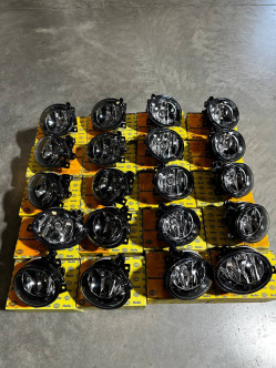 Фара протитуманна Sprinter W906 Ліва-1N0011.250-311 ,Права-1N0011.250.321